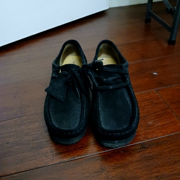 Clarks - Picture 3 of 3